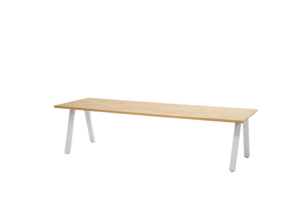 Ambassador teak tafel 300