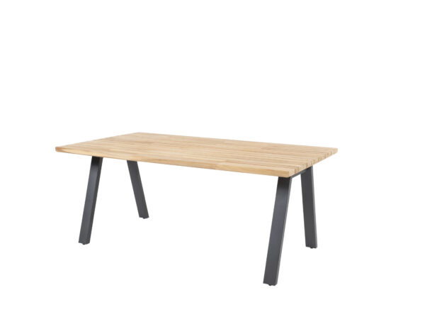 Ambassador teak tafel 180